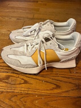 New Balance 327- Sea Salt Golden Hour